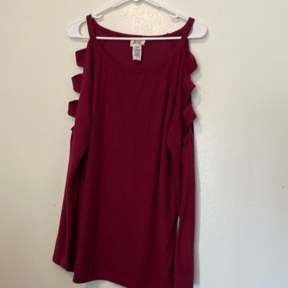 BiBi wine colored cold shoulder u er soft long sleeve sweater